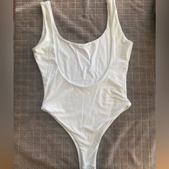 Moana Bikini ‘The One-Piece’ in Sugar - Picture 2 of 4